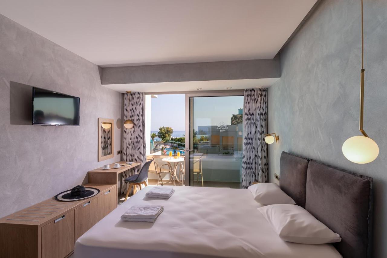 Hotel Kathrin Beach Adelianos Kampos Exterior foto