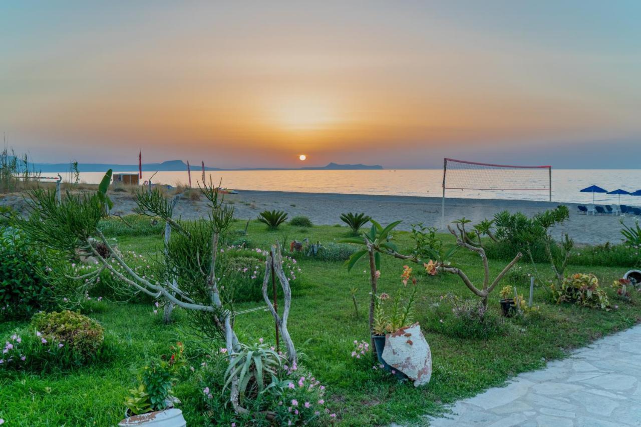 Hotel Kathrin Beach Adelianos Kampos Exterior foto